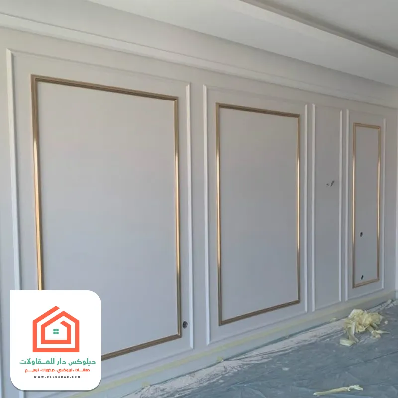 إطارات جدران الرياض