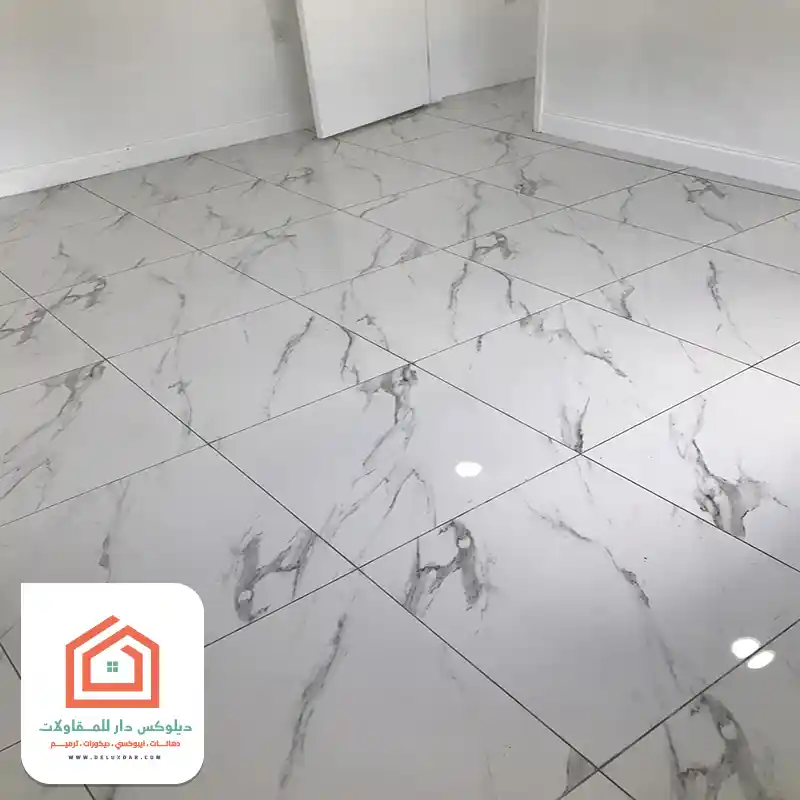 معلم تركيب بلاط