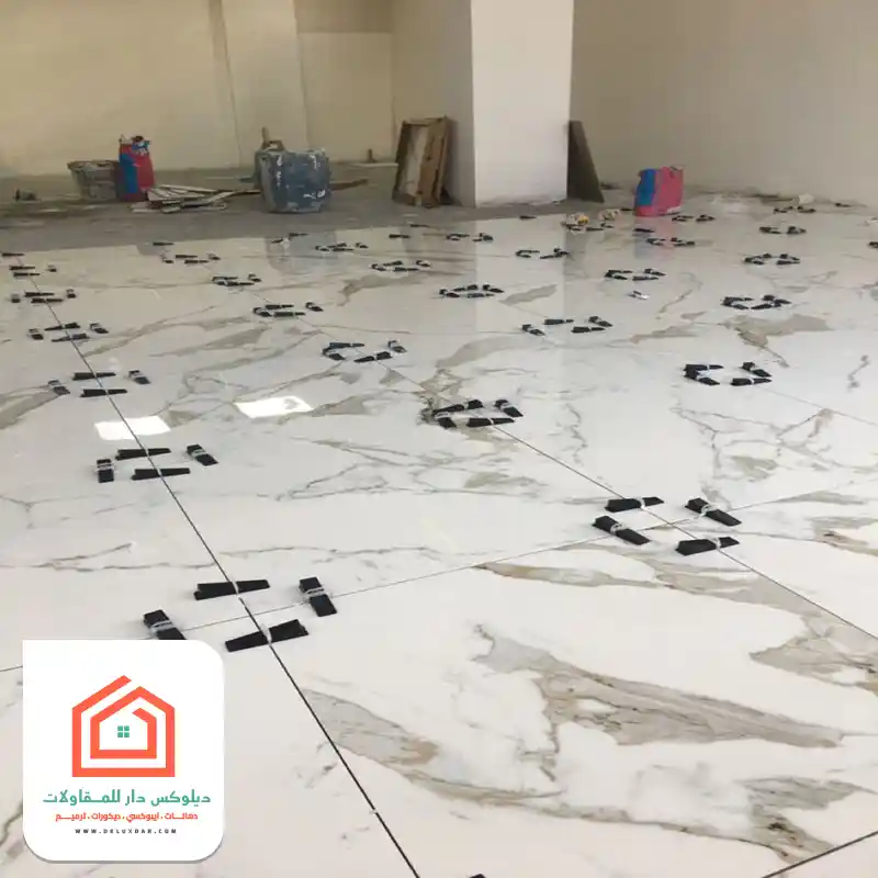 معلم تركيب بلاط